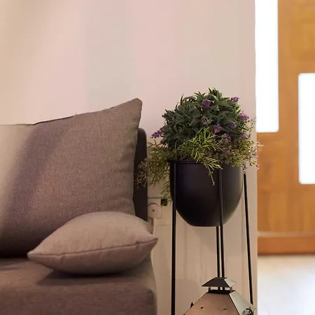 شقة Boris St - Two Bedroom With Terrace And Jacuzzi *