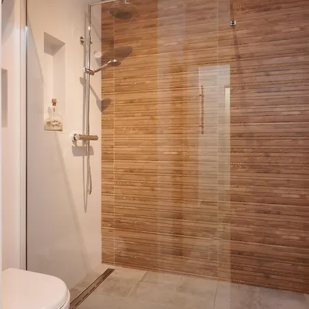 Boris St - Two Bedroom With Terrace And Jacuzzi