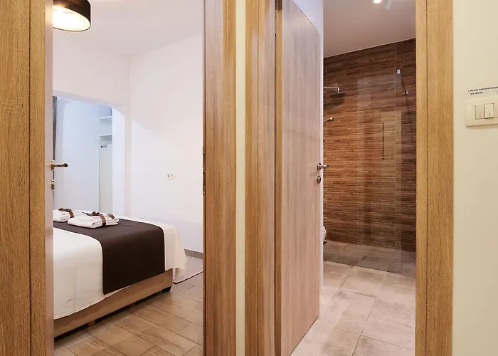 Appartement Boris St - Two Bedroom With Terrace And Jacuzzi *