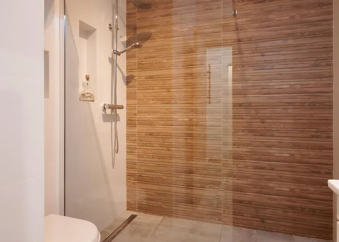 Boris St - Two Bedroom With Terrace And Jacuzzi