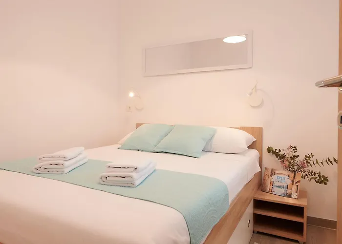 Boris St - Two Bedroom With Terrace And Jacuzzi Apartament *
