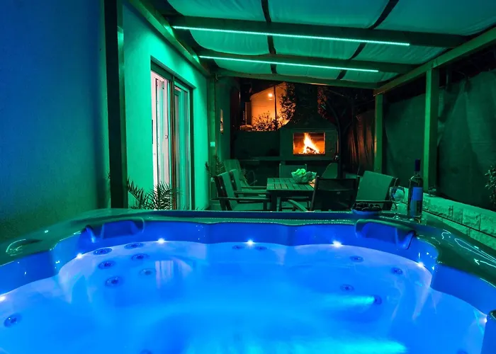 Lägenhet Boris St - Two Bedroom With Terrace And Jacuzzi
